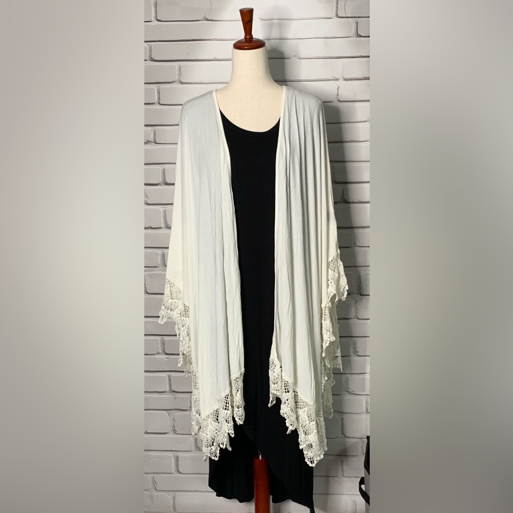 Women's POL White Washed Jersey Shawls NEW - Picture 3 of 5
